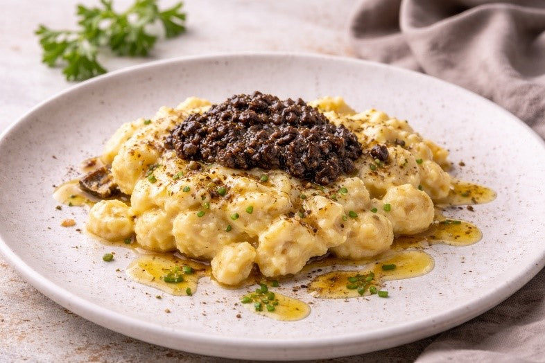 Scrambled eggs with truffle sauce